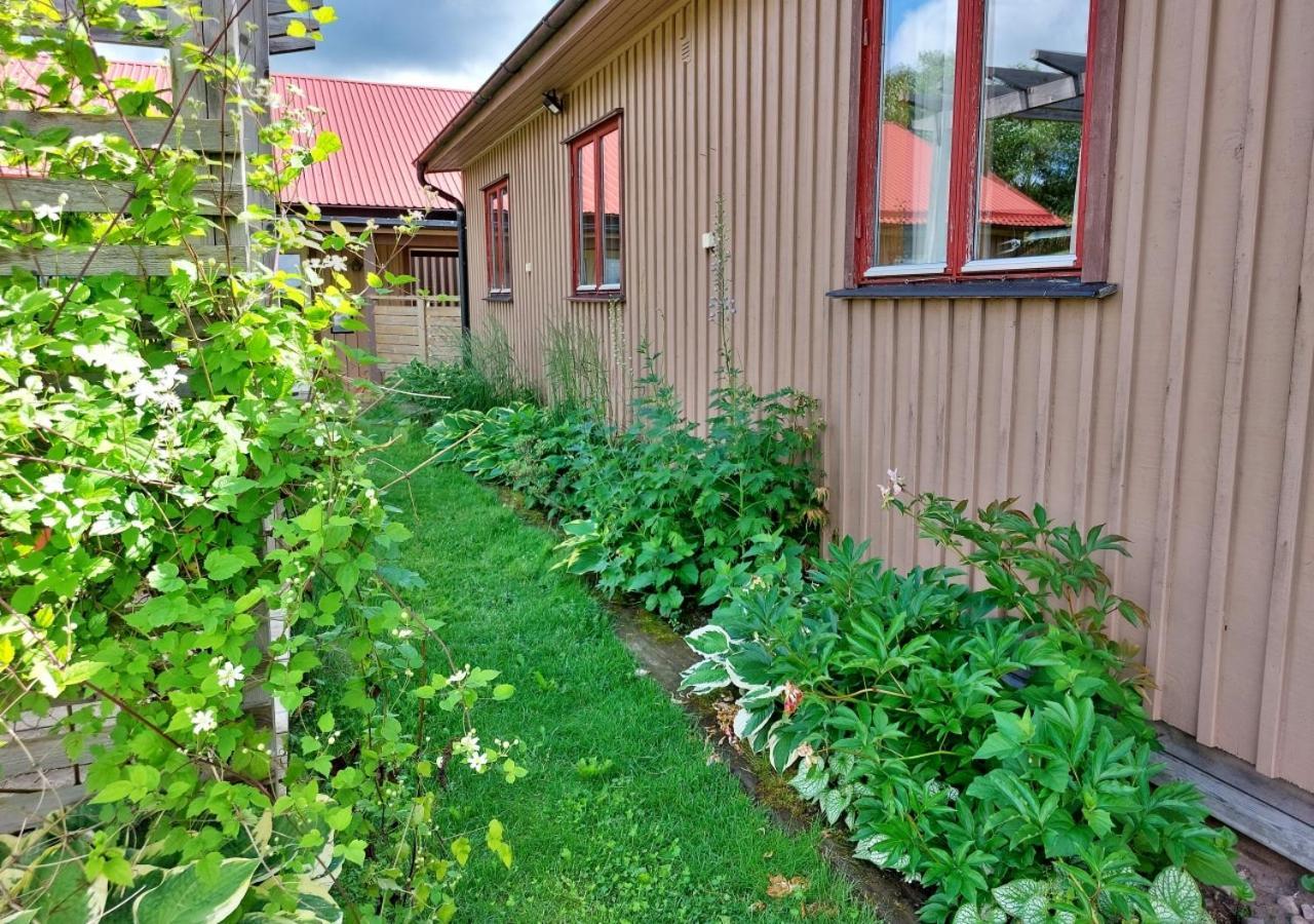 Flora Dekor Gaestgard Guest House Alingsås Eksteriør bilde