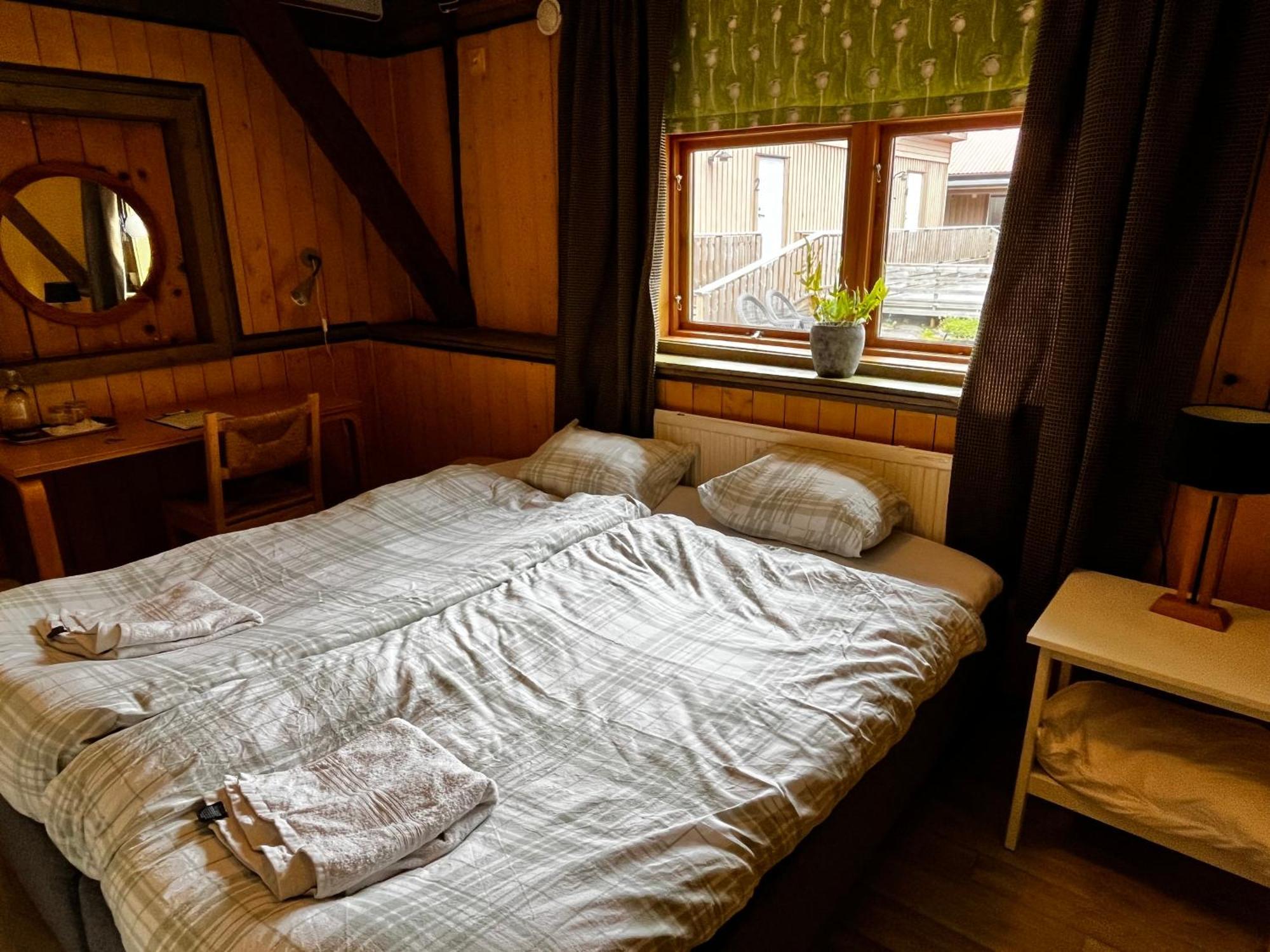 Flora Dekor Gaestgard Guest House Alingsås Eksteriør bilde